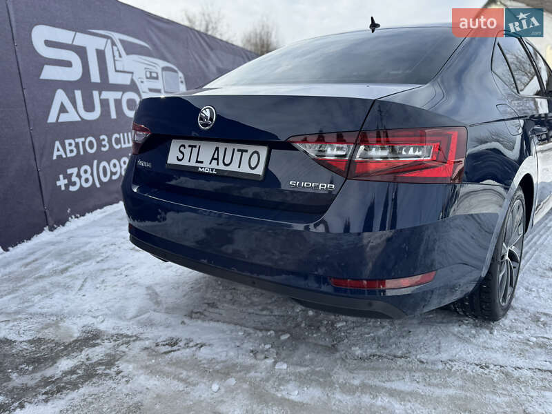 Ліфтбек Skoda Superb 2017 в Львові