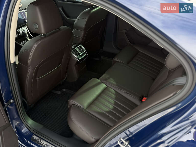 Ліфтбек Skoda Superb 2017 в Львові