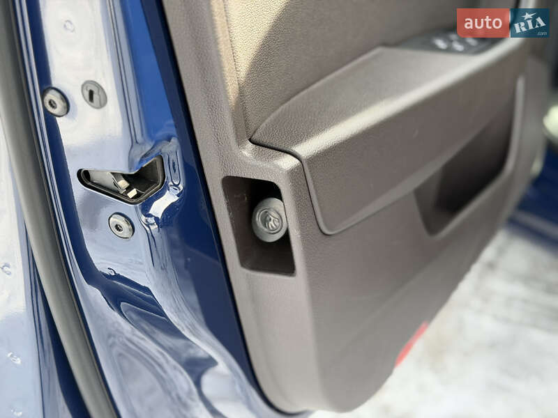 Ліфтбек Skoda Superb 2017 в Львові