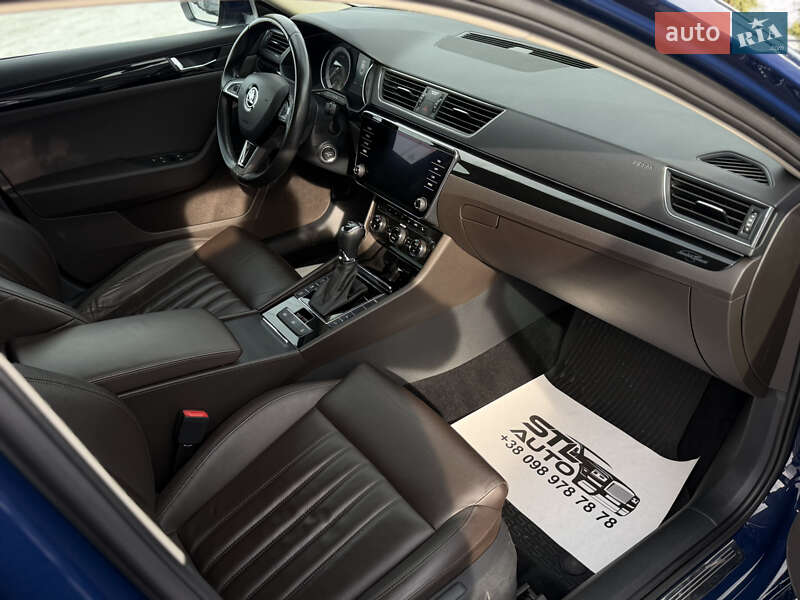 Ліфтбек Skoda Superb 2017 в Львові