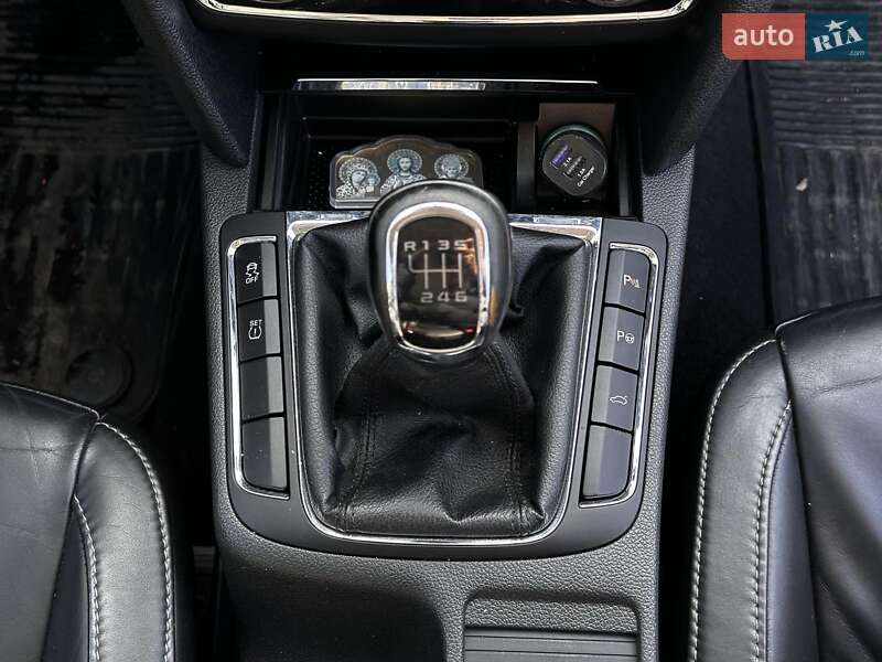 Универсал Skoda Superb 2010 в Виннице