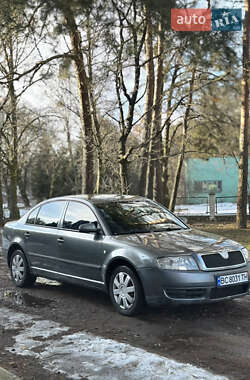 Лифтбек Skoda Superb 2005 в Радивилове