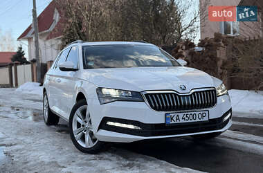 Универсал Skoda Superb 2019 в Киеве