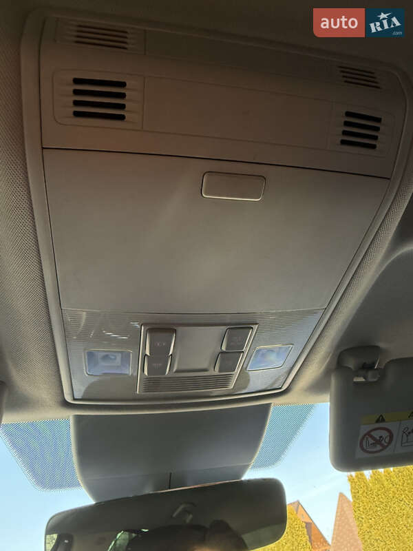 Ліфтбек Skoda Superb 2017 в Львові