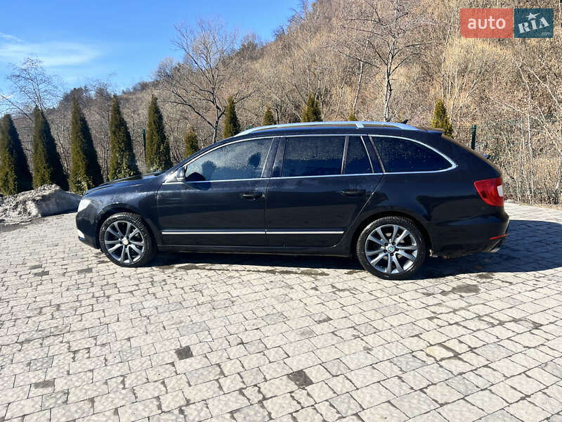 Універсал Skoda Superb 2011 в Сколе