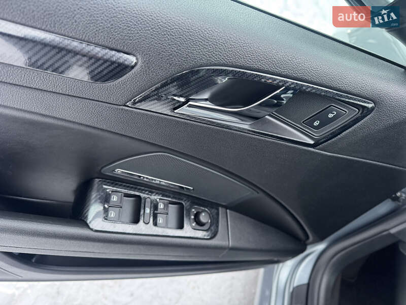 Универсал Skoda Superb 2011 в Белой Церкви фото 45 Универсал Skoda Superb 2011 в Белой Церкви