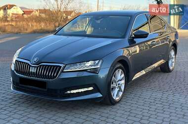 Лифтбек Skoda Superb 2019 в Ужгороде
