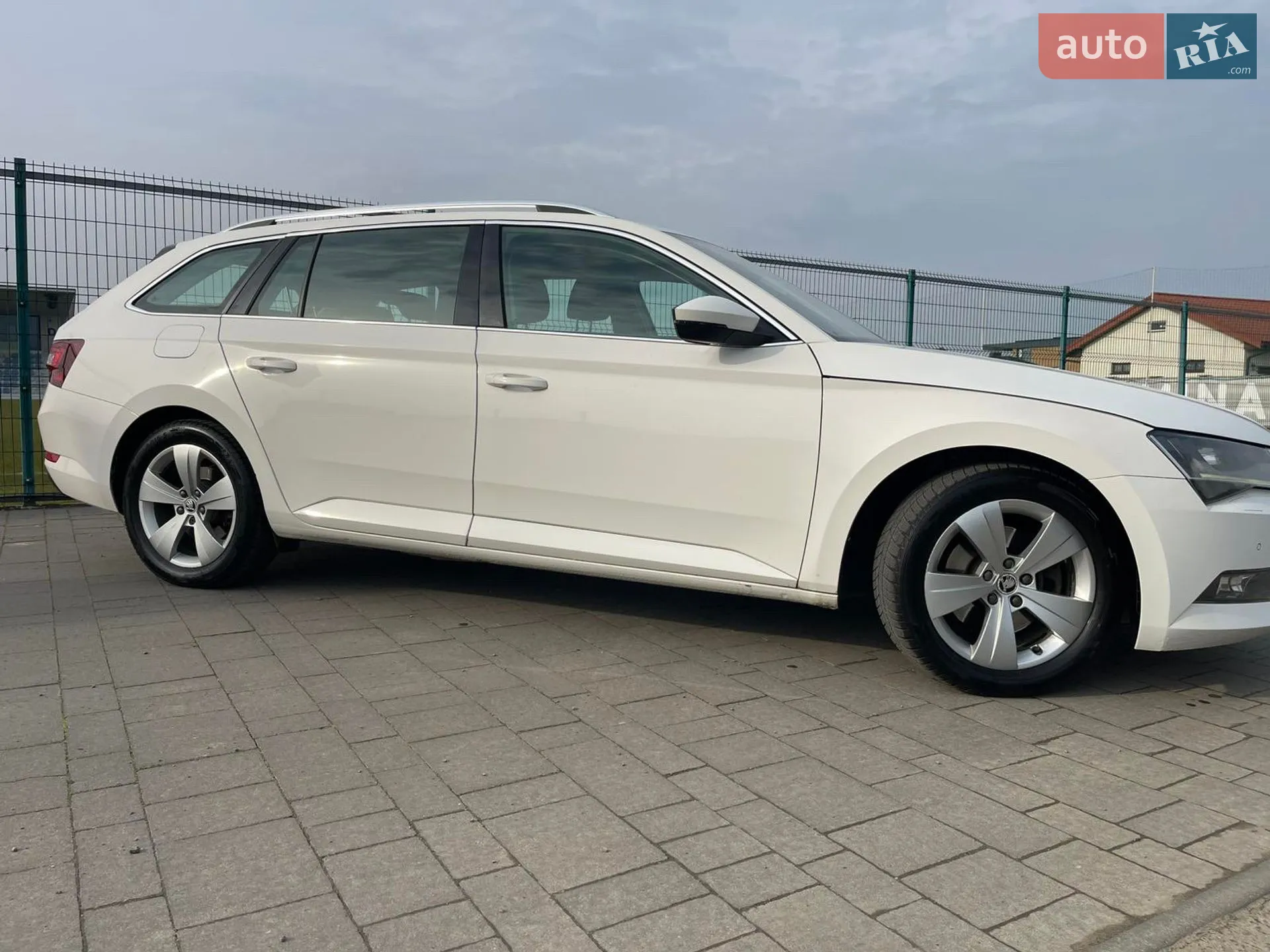 2016 Skoda Superb - мініатюра 7