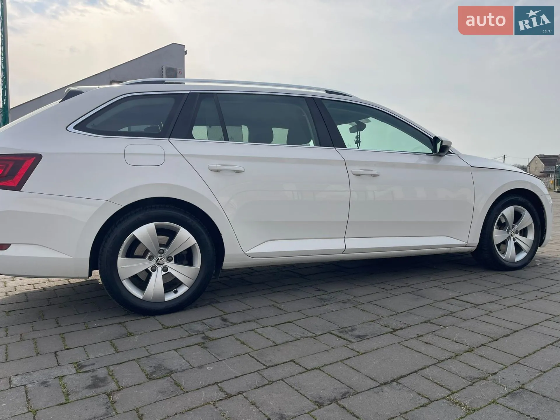 2016 Skoda Superb - мініатюра 65