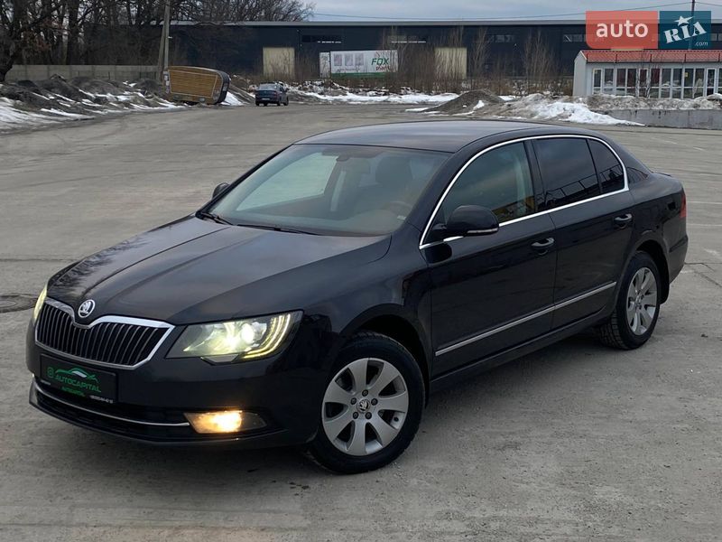 Лифтбек Skoda Superb 2013 в Киеве