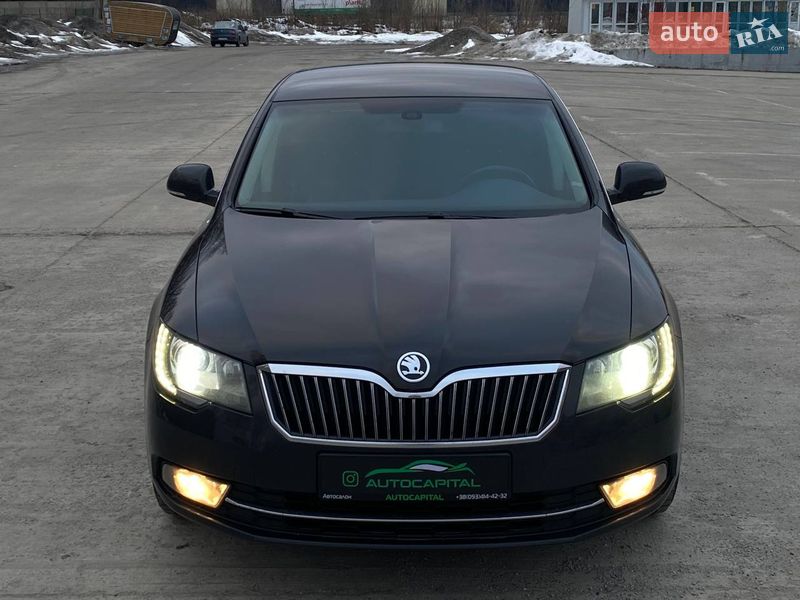 Лифтбек Skoda Superb 2013 в Киеве
