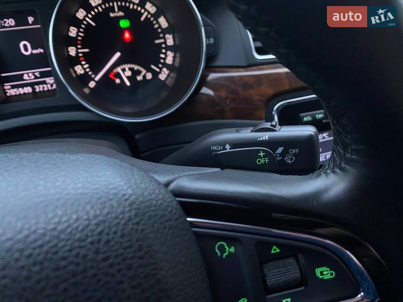 Лифтбек Skoda Superb 2013 в Киеве