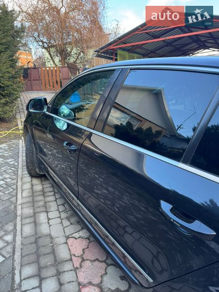 Лифтбек Skoda Superb 2013 в Львове