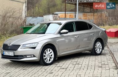 Ліфтбек Skoda Superb 2018 в Рахові