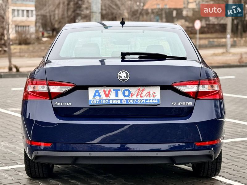 Лифтбек Skoda Superb 2015 в Кривом Роге