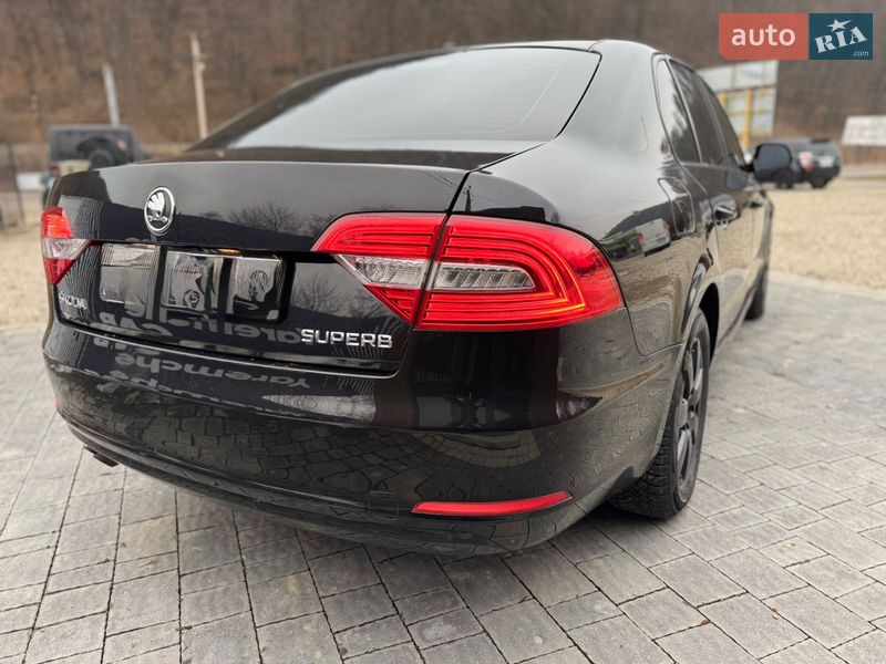 Лифтбек Skoda Superb 2014 в Яремче