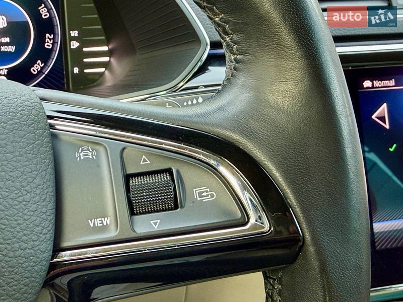 Ліфтбек Skoda Superb 2020 в Хусті