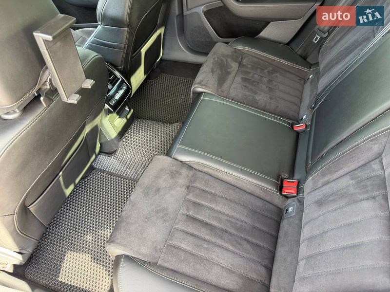 Лифтбек Skoda Superb 2022 в Киеве