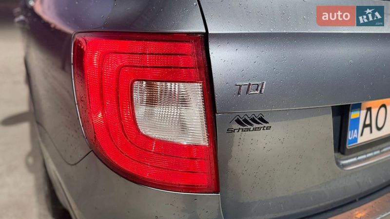 Универсал Skoda Superb 2012 в Ужгороде