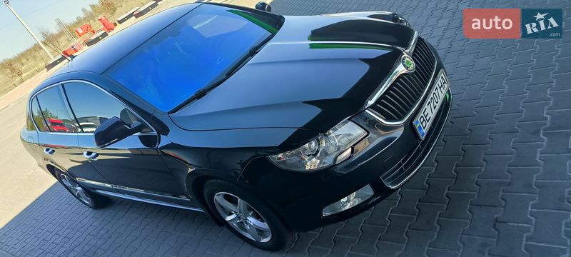 Лифтбек Skoda Superb 2009 в Буче