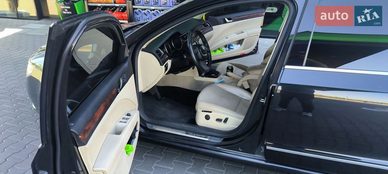 Лифтбек Skoda Superb 2009 в Буче