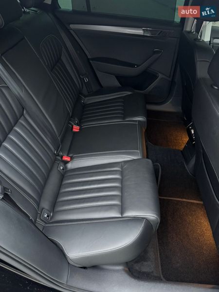 Универсал Skoda Superb 2020 в Киеве