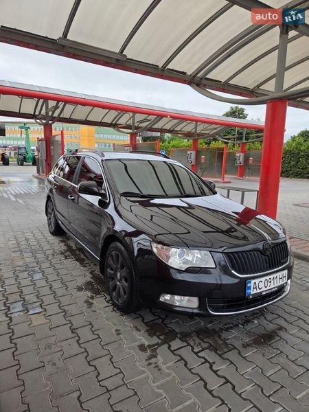 Універсал Skoda Superb 2013 в Луцьку