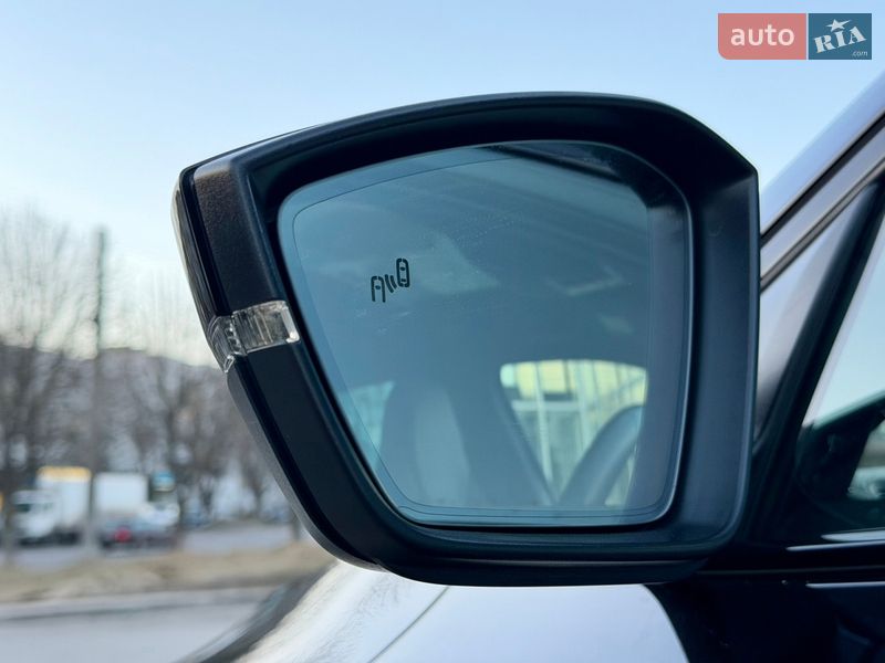 Лифтбек Skoda Superb 2017 в Луцке