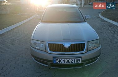 Лифтбек Skoda Superb 2008 в Костополе