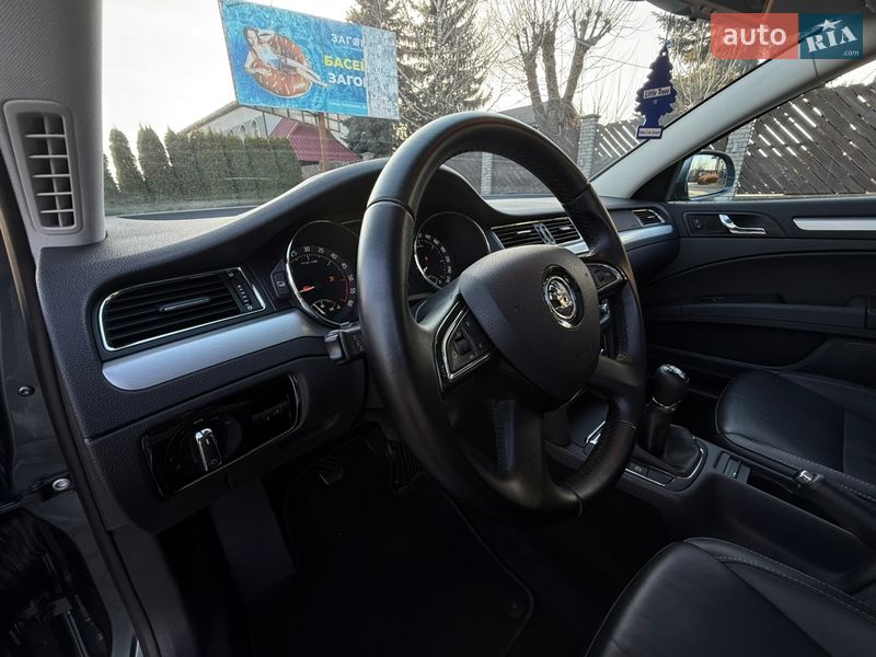 Универсал Skoda Superb 2014 в Луцке