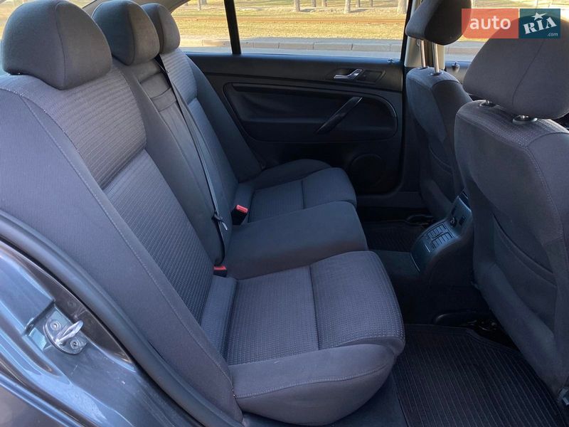 Лифтбек Skoda Superb 2006 в Николаеве