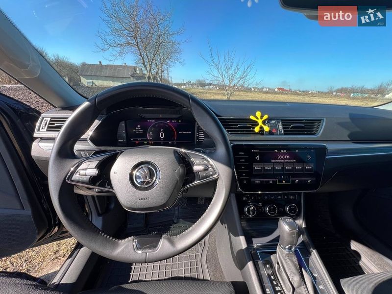 Лифтбек Skoda Superb 2022 в Ровно