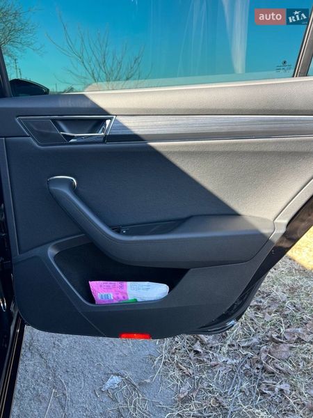 Лифтбек Skoda Superb 2022 в Ровно