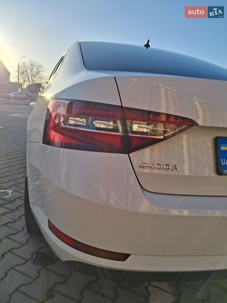 Лифтбек Skoda Superb 2019 в Хмельницком