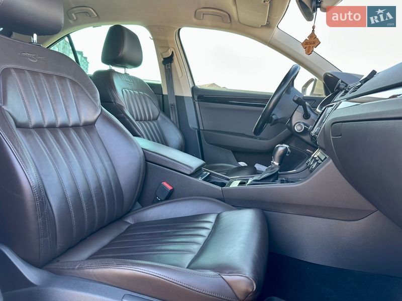 Лифтбек Skoda Superb 2015 в Ивано-Франковске