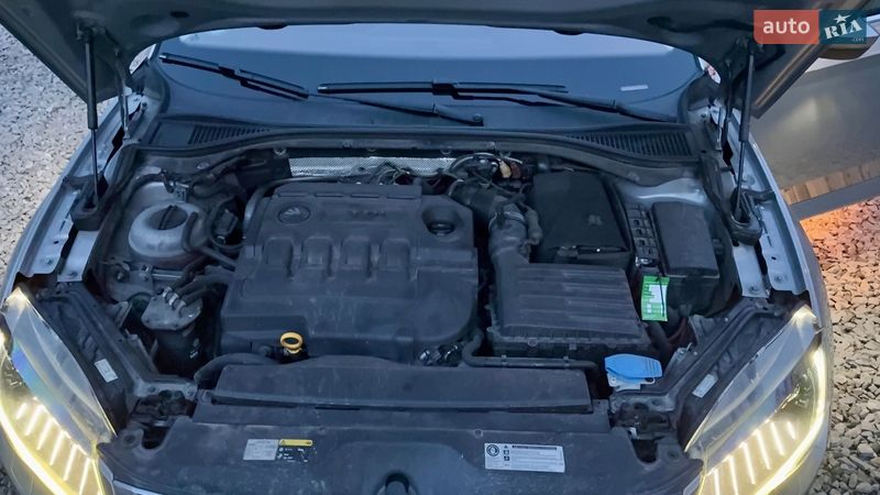 Лифтбек Skoda Superb 2015 в Ивано-Франковске