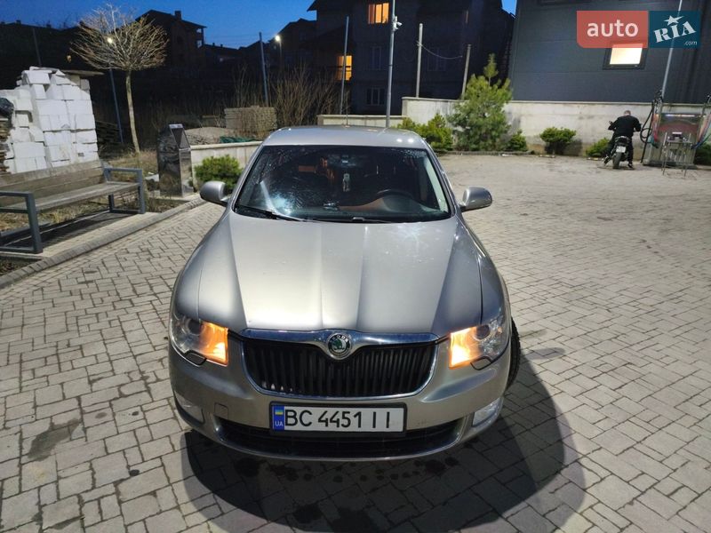Ліфтбек Skoda Superb 2008 в Львові