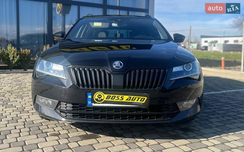 Універсал Skoda Superb 2019 в Мукачевому