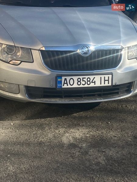 Универсал Skoda Superb 2011 в Мукачево