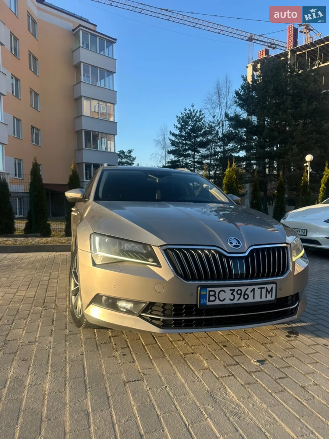 2017 Skoda Superb - мініатюра 8