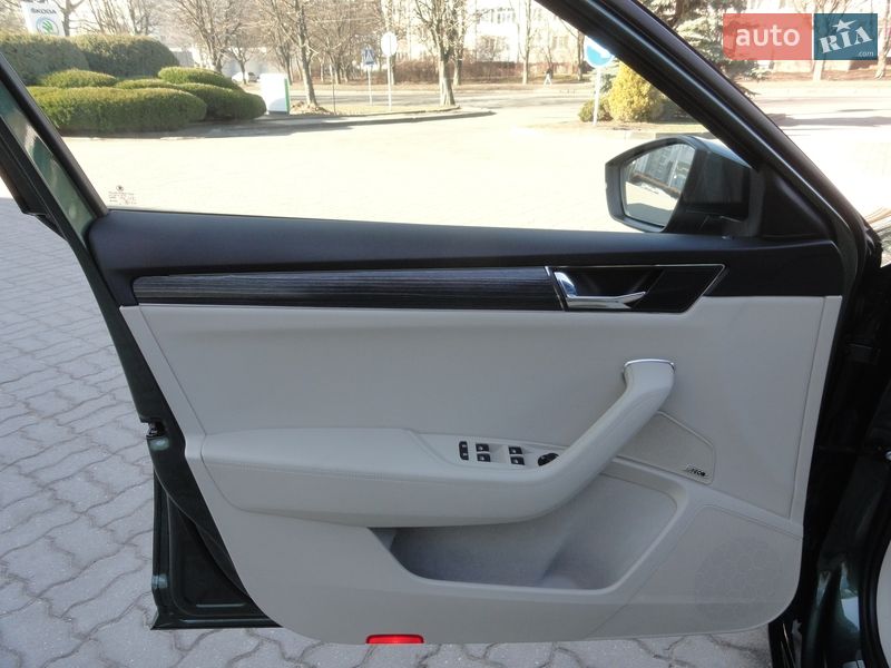 Універсал Skoda Superb 2020 в Луцьку