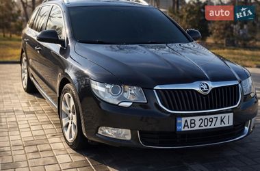 Універсал Skoda Superb 2013 в Одесі