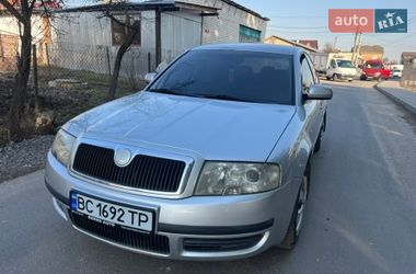 Ліфтбек Skoda Superb 2005 в Львові