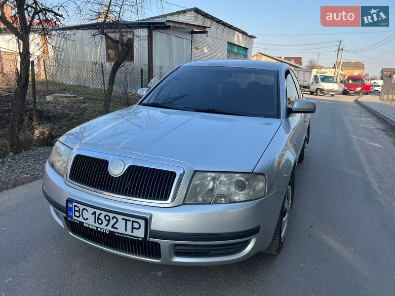Skoda Superb 2005