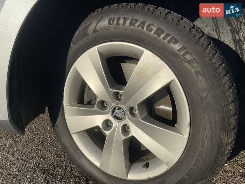 Лифтбек Skoda Superb 2019 в Киеве