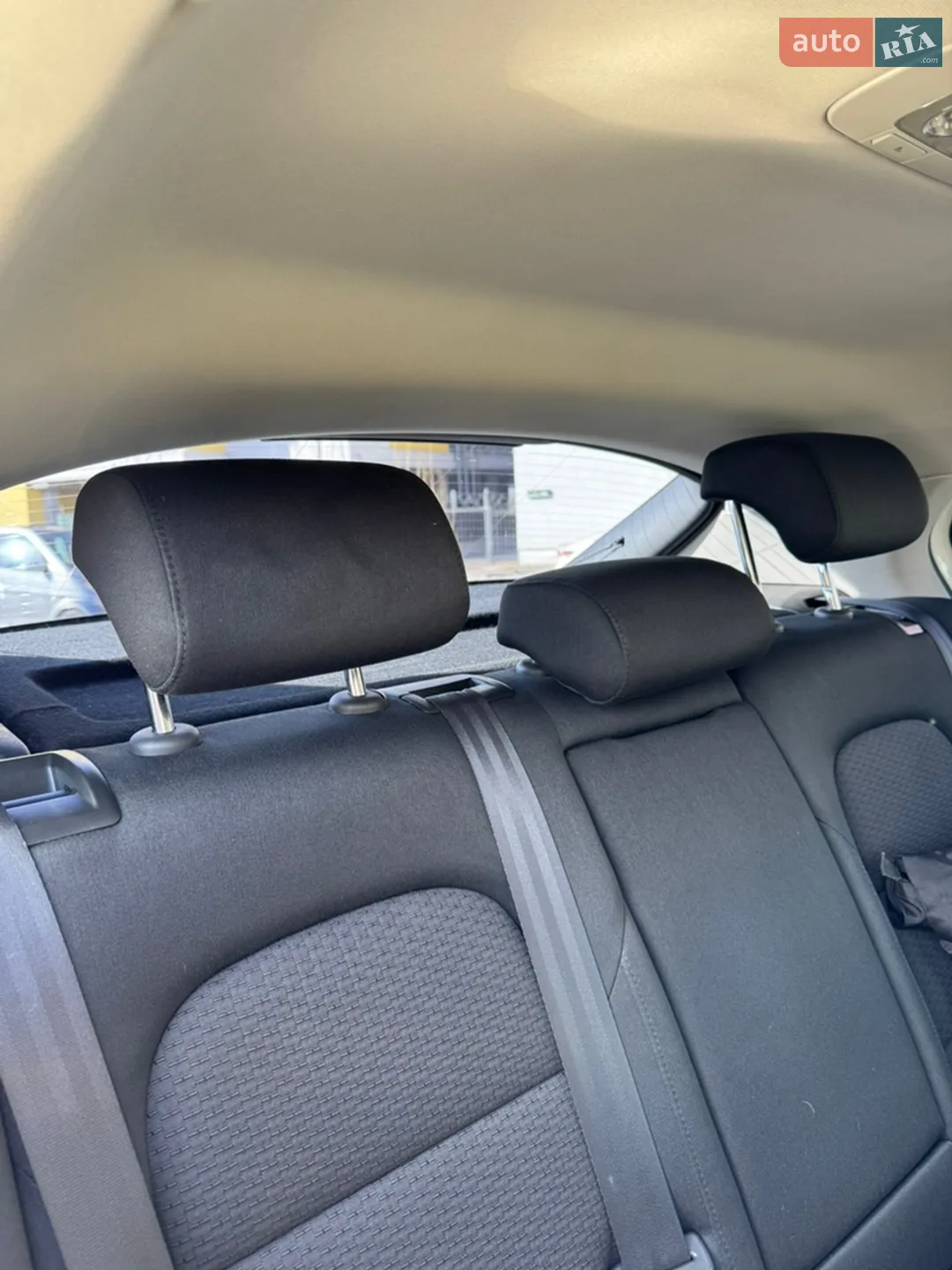 2010 Skoda Superb - мініатюра 28