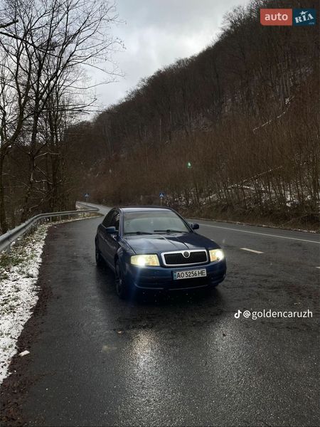 Лифтбек Skoda Superb 2004 в Мукачево
