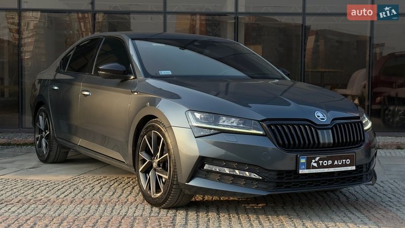 Лифтбек Skoda Superb 2022 в Мукачево