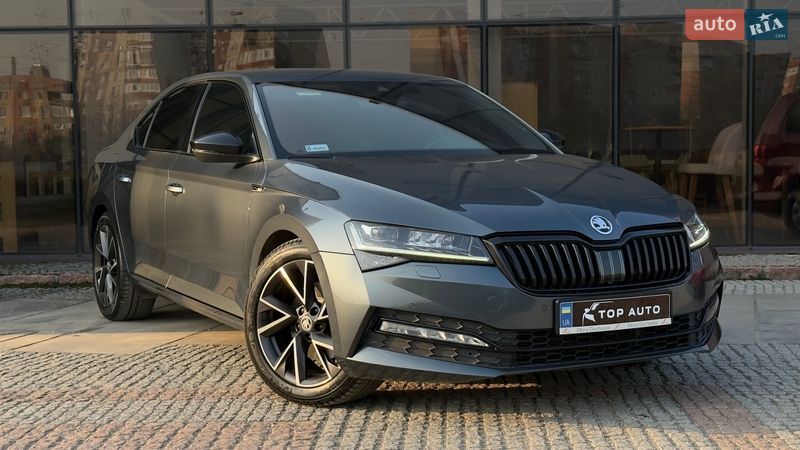 Лифтбек Skoda Superb 2022 в Мукачево