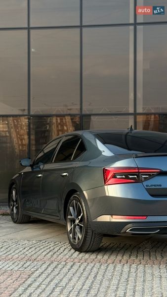 Лифтбек Skoda Superb 2022 в Мукачево
